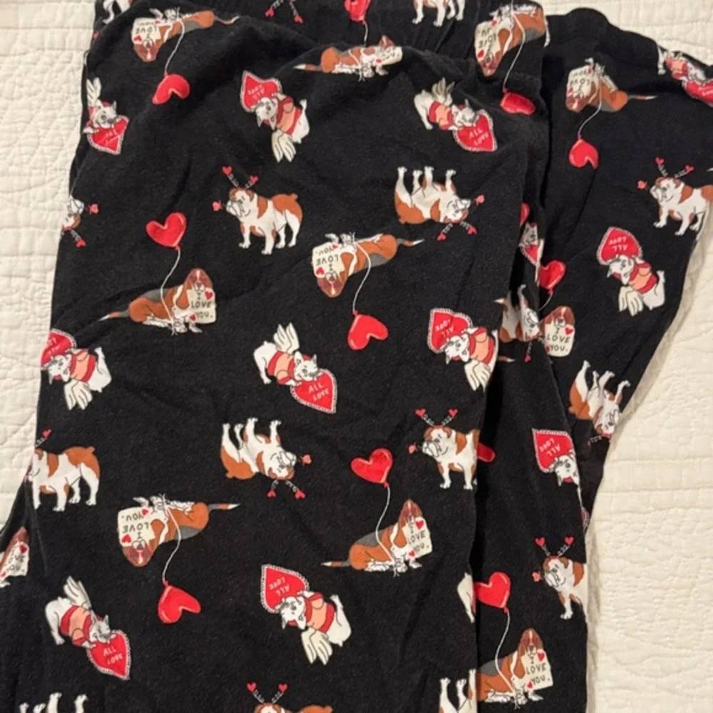 2 Pair Knit Mens Tall Old Navy Valentine Pajama Pants with Red Hearts